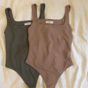 Babaton contour tank bodysuit set of 2
